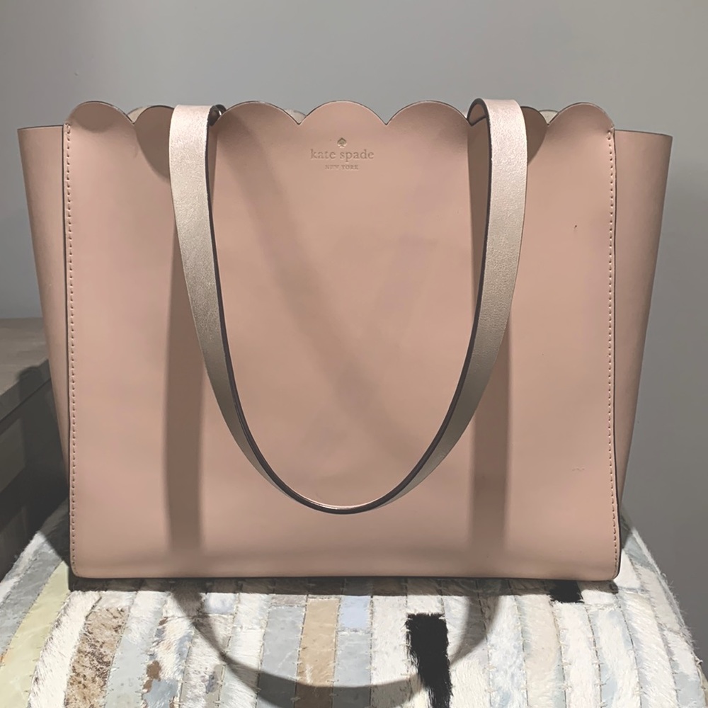 Pink Scalloped Edge Kate Spade Tote ⭐️